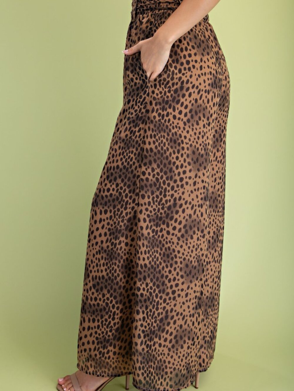 GiGio's Women Cheetah Print Wide Leg Pants - Picture 4 of 6